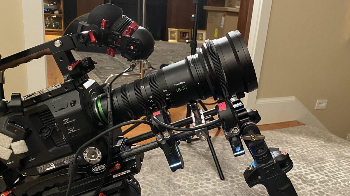 Sony FS7 with anamorphic lens and follow focus